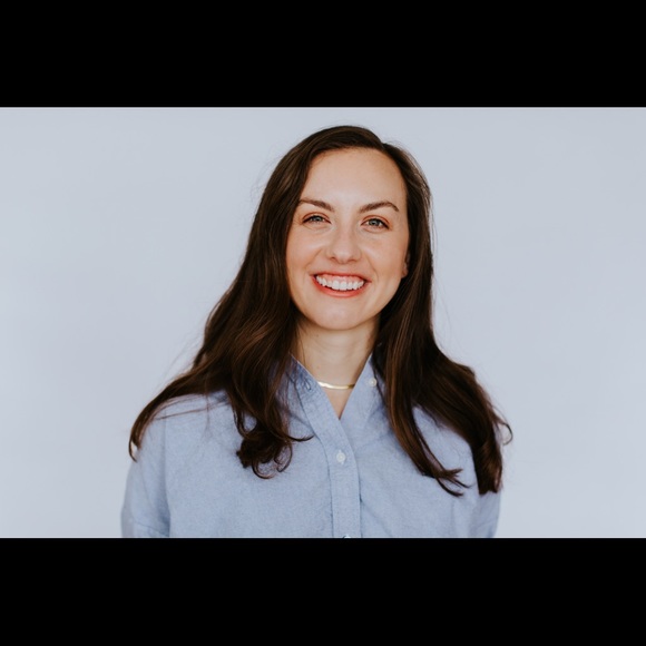 Meet your Posher, Kelsey - Picture 1 of 2